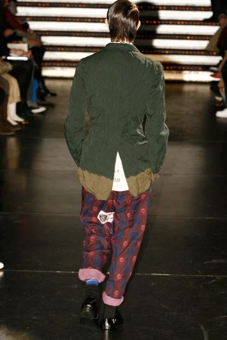 コムデギャルソンオムプリュス 2008秋冬 LOOK 26 / VIEW 3