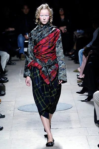 コムデギャルソン 2006春夏 LOOK 21