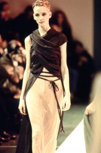 コムデギャルソン 1994春夏 LOOK 15