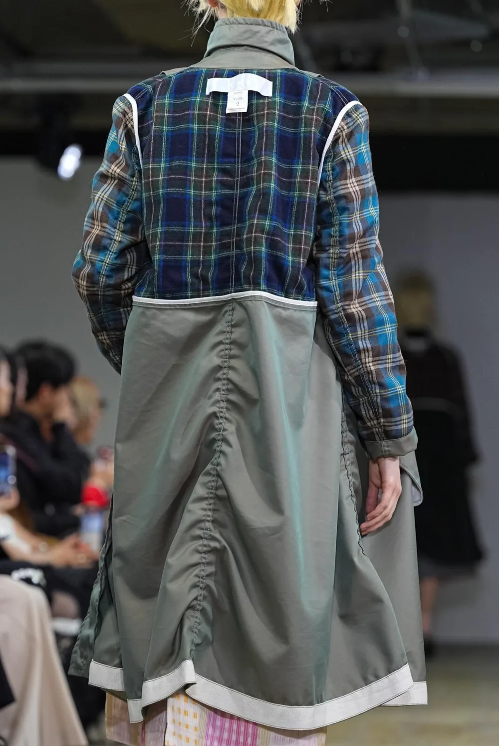 タオ 2026年秋冬 LOOK 13 / VIEW 4