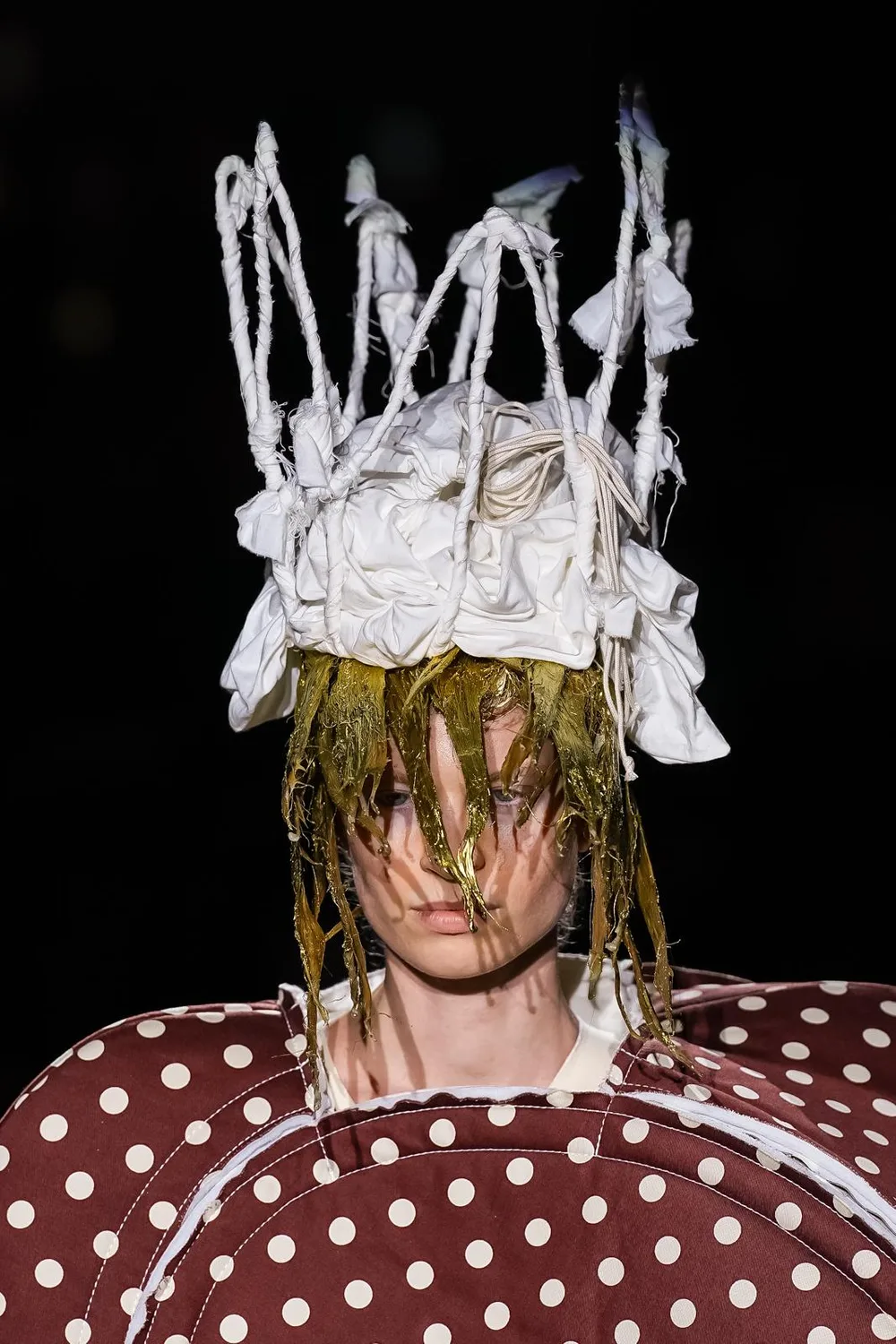 コムデギャルソン 2027年春夏 LOOK 15 / VIEW 4