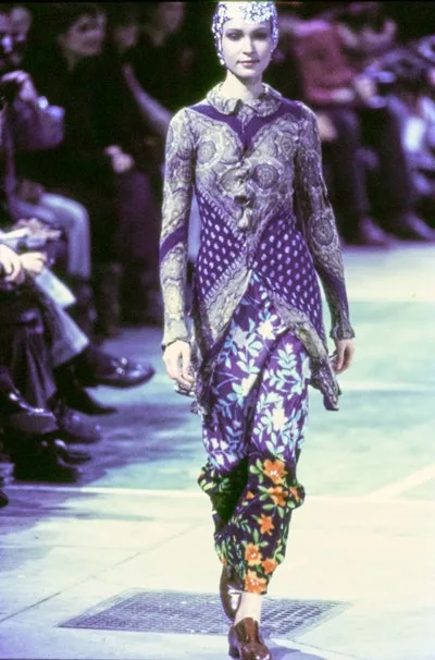 コムデギャルソン 1993秋冬 LOOK 69