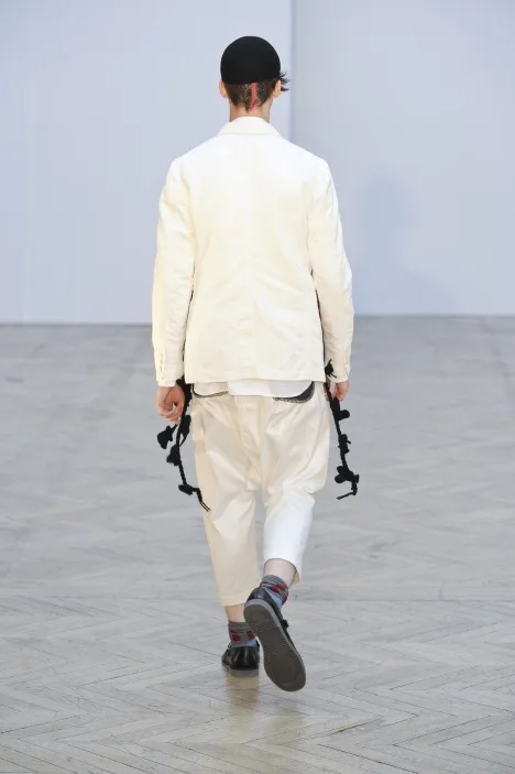コムデギャルソンオムプリュス 2010春夏 LOOK 35 / VIEW 3
