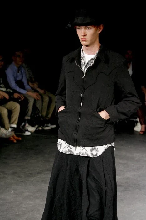 コムデギャルソンオムプリュス 2009春夏 LOOK 44 / VIEW 2