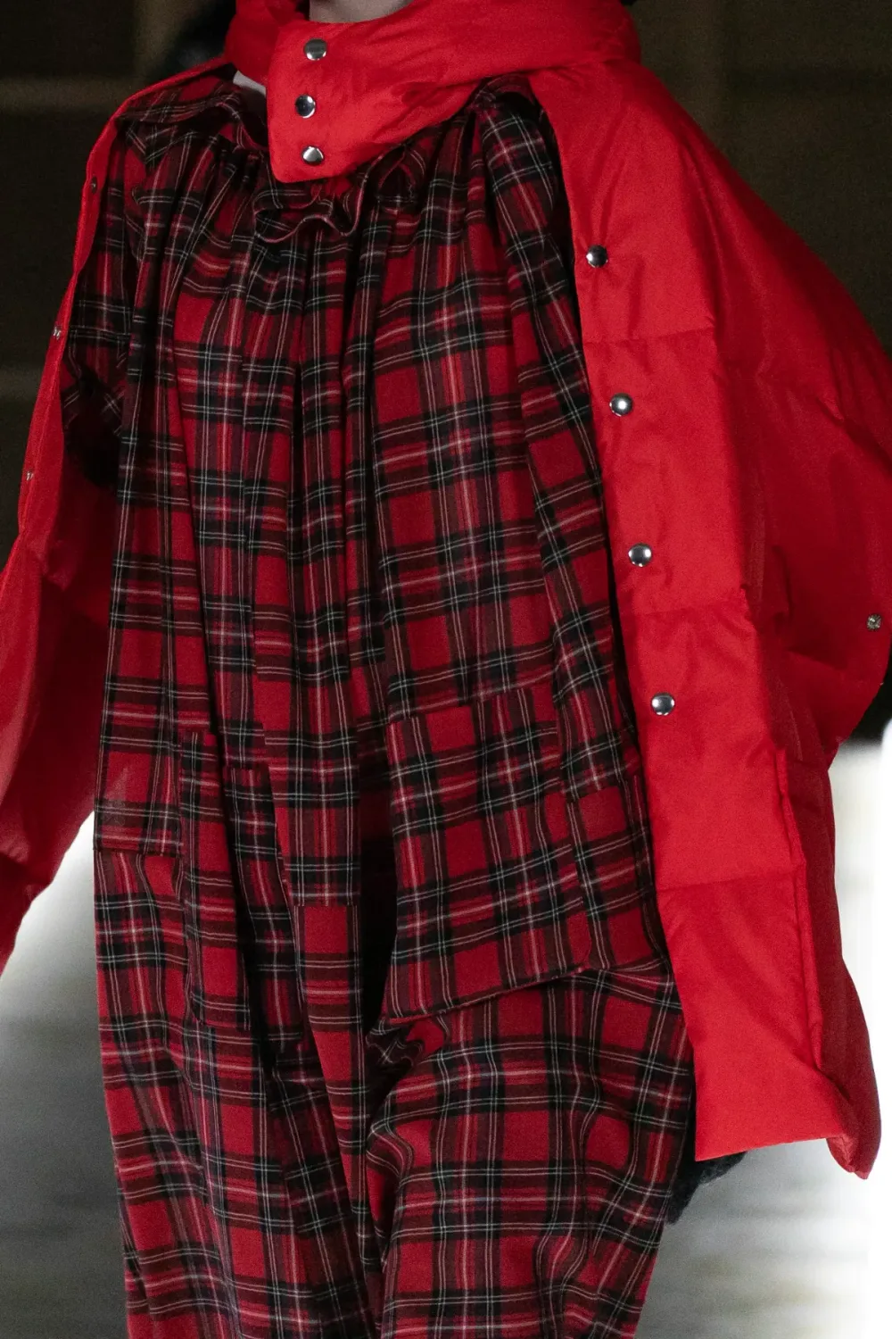 タオ 2023年秋冬 LOOK 5 / VIEW 2