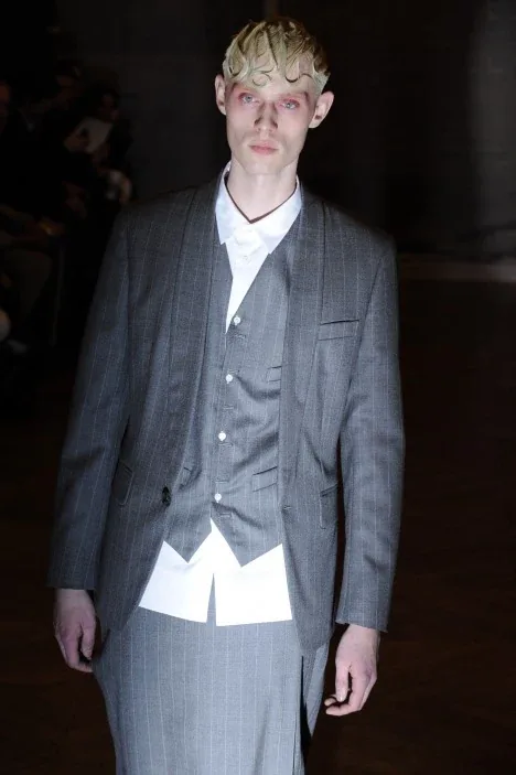 コムデギャルソンオムプリュス 2009秋冬 LOOK 37 / VIEW 2