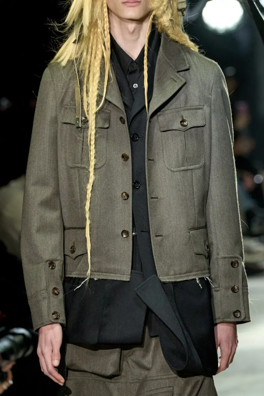 コムデギャルソンオムプリュス 2025年秋冬 LOOK 24 / VIEW 3