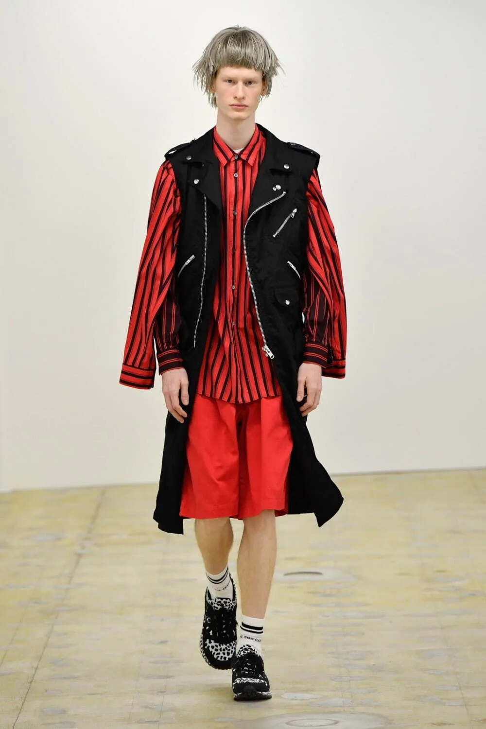 コムデギャルソンシャツ 2022年春夏 LOOK 4