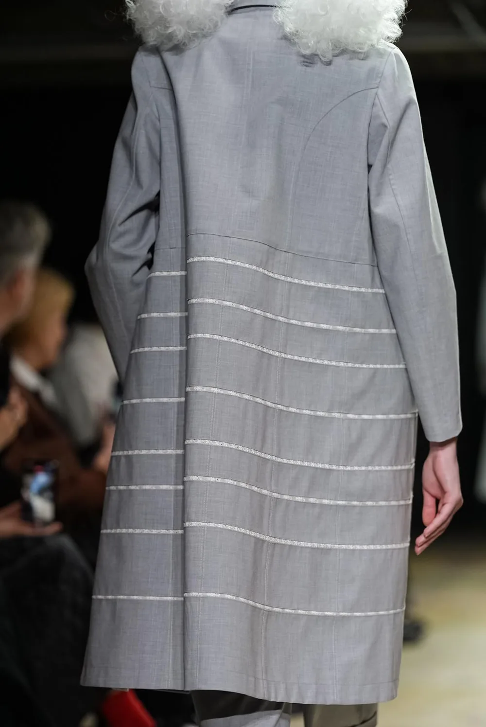 タオ 2027年春夏 LOOK 15 / VIEW 4