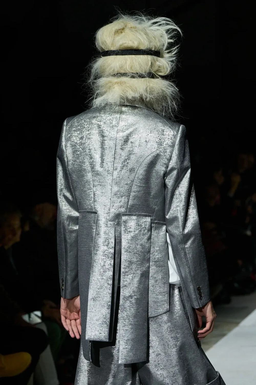 コムデギャルソンオムプリュス 2026年秋冬 LOOK 15 / VIEW 4