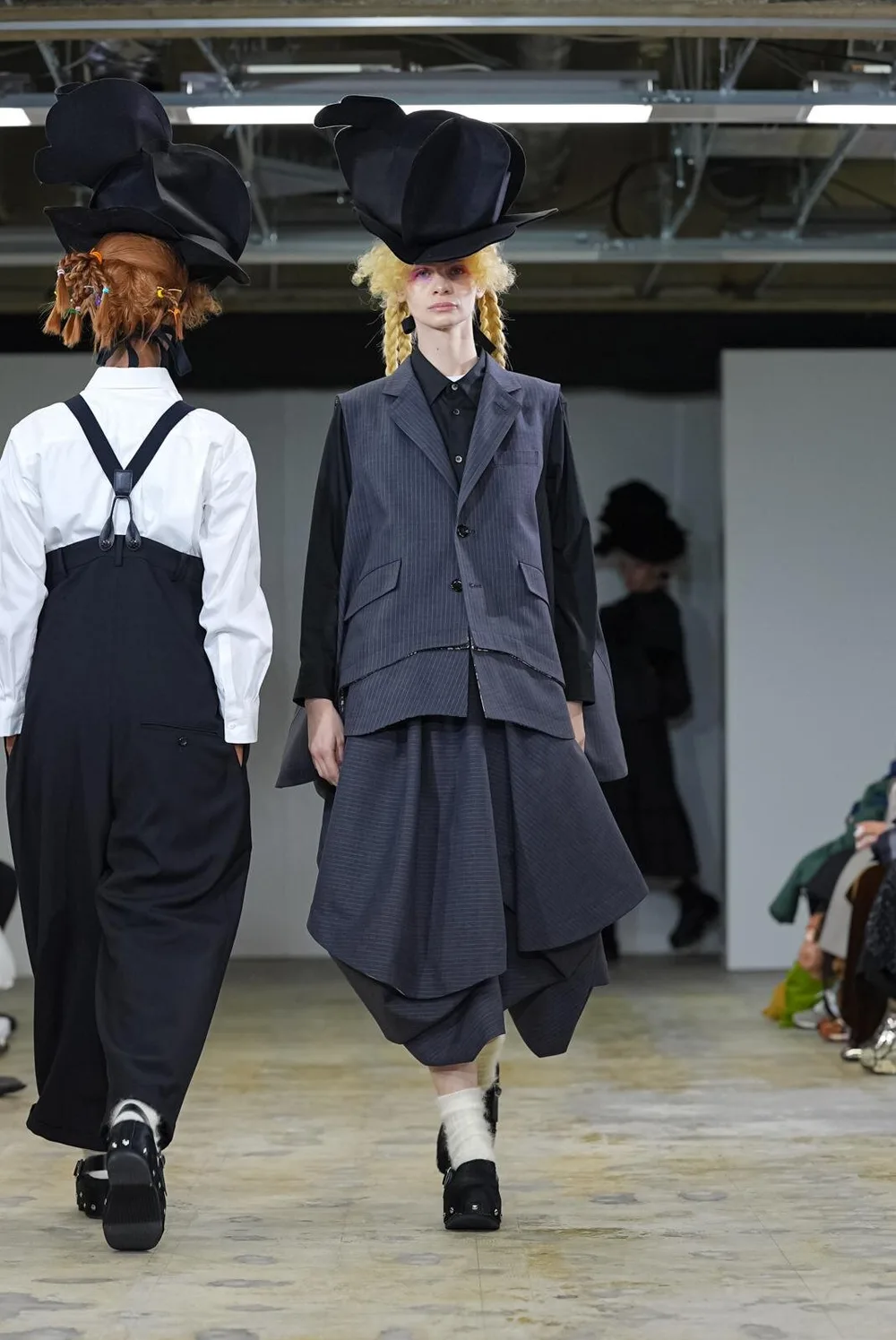タオ 2026年秋冬 LOOK 17
