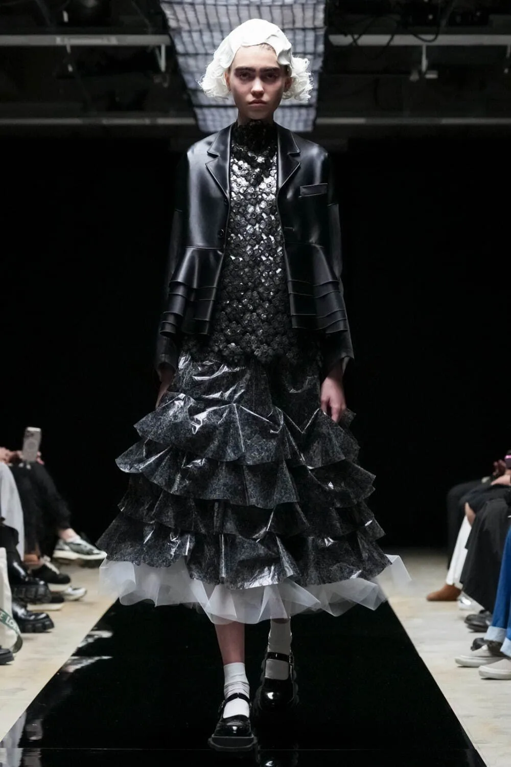 t a o 2025年秋冬コレクション LOOK 1