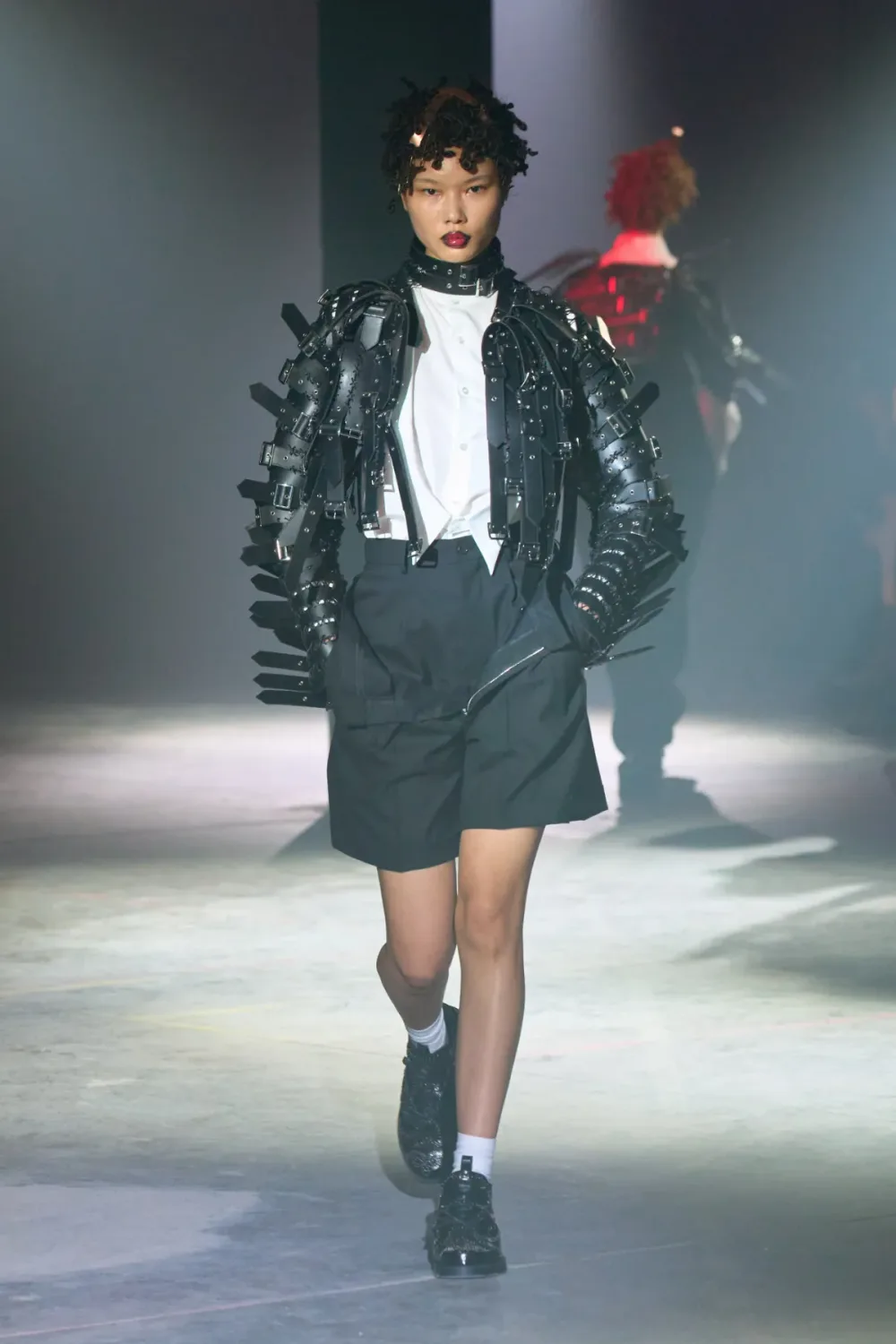 ノワールケイニノミヤ 2025年春夏 LOOK 18