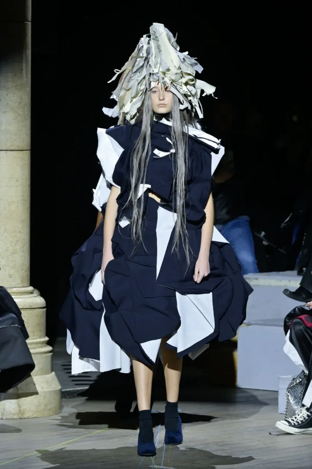 コムデギャルソン 2023年秋冬 LOOK 11