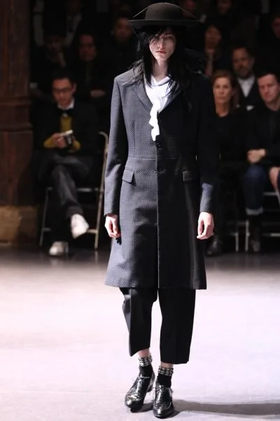 コムデギャルソンオムプリュス 2012秋冬 LOOK 28
