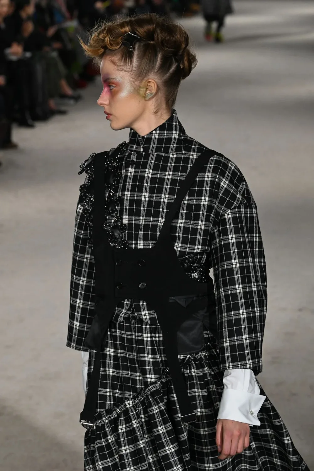 ノワールケイニノミヤ 2024年秋冬 LOOK 15 / VIEW 2
