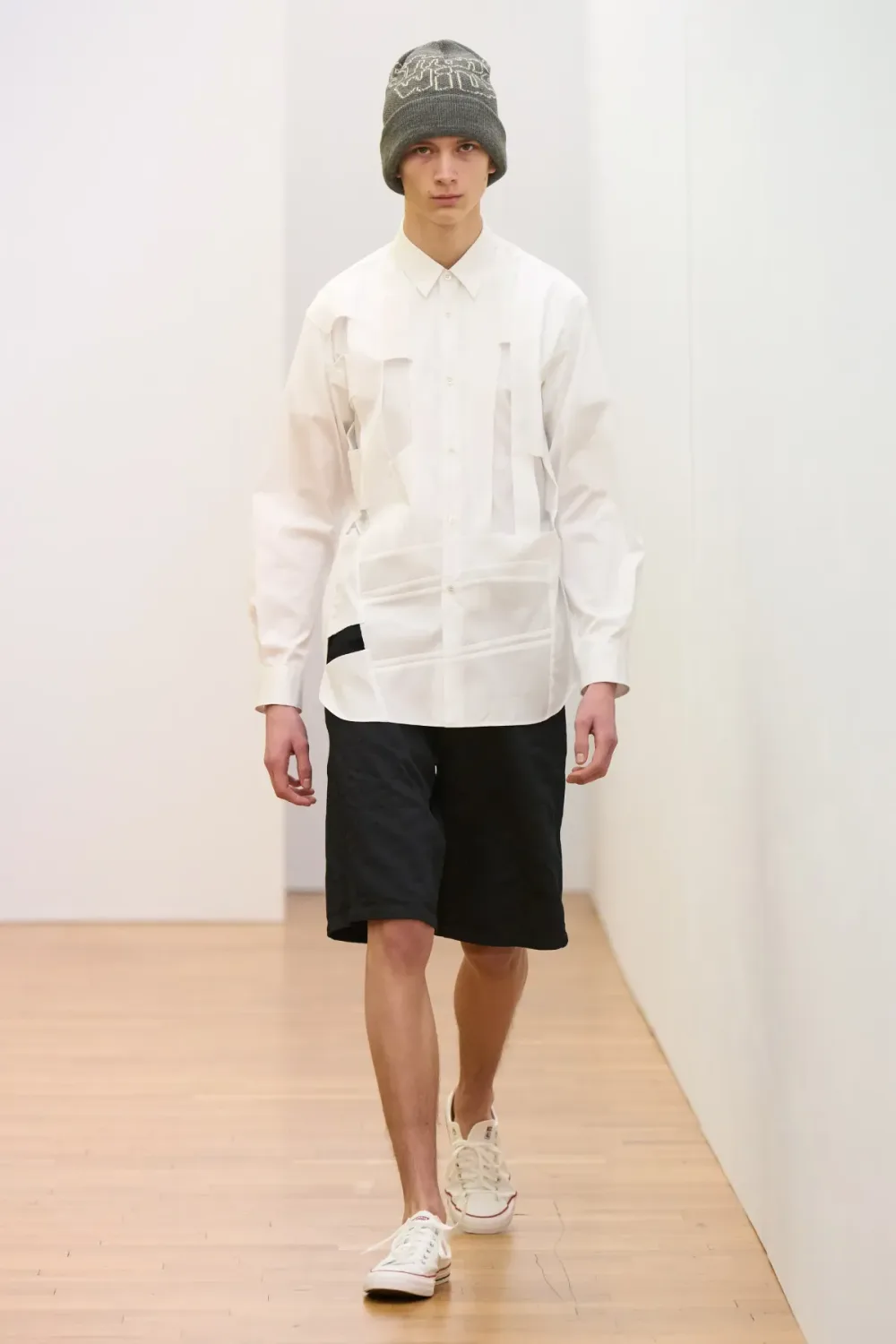 コムデギャルソンシャツ 2024年秋冬 LOOK 9