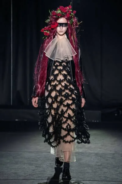 ノワールケイニノミヤ 2019秋冬 LOOK 3