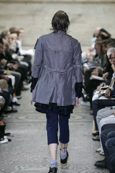 コムデギャルソンオムプリュス 2008春夏 LOOK 13 / VIEW 3