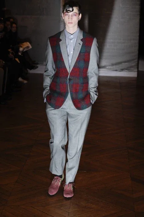コムデギャルソンオムプリュス 2009秋冬 LOOK 11
