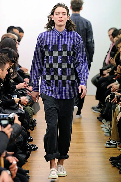 コムデギャルソンシャツ 2010秋冬 LOOK 34