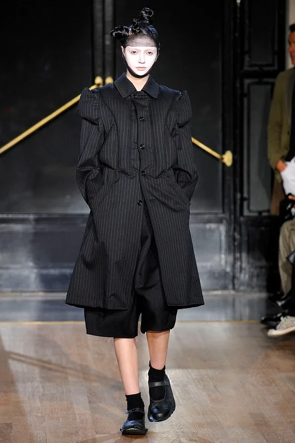 コムデギャルソン 2010秋冬 LOOK 9