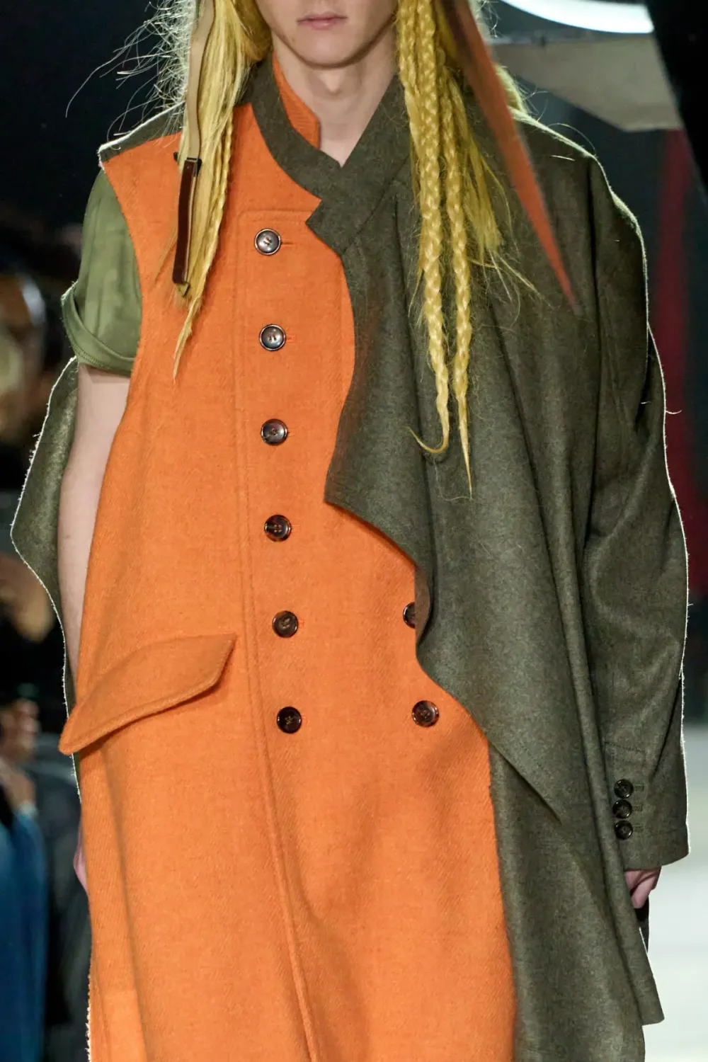 コムデギャルソンオムプリュス 2025年秋冬 LOOK 34 / VIEW 3