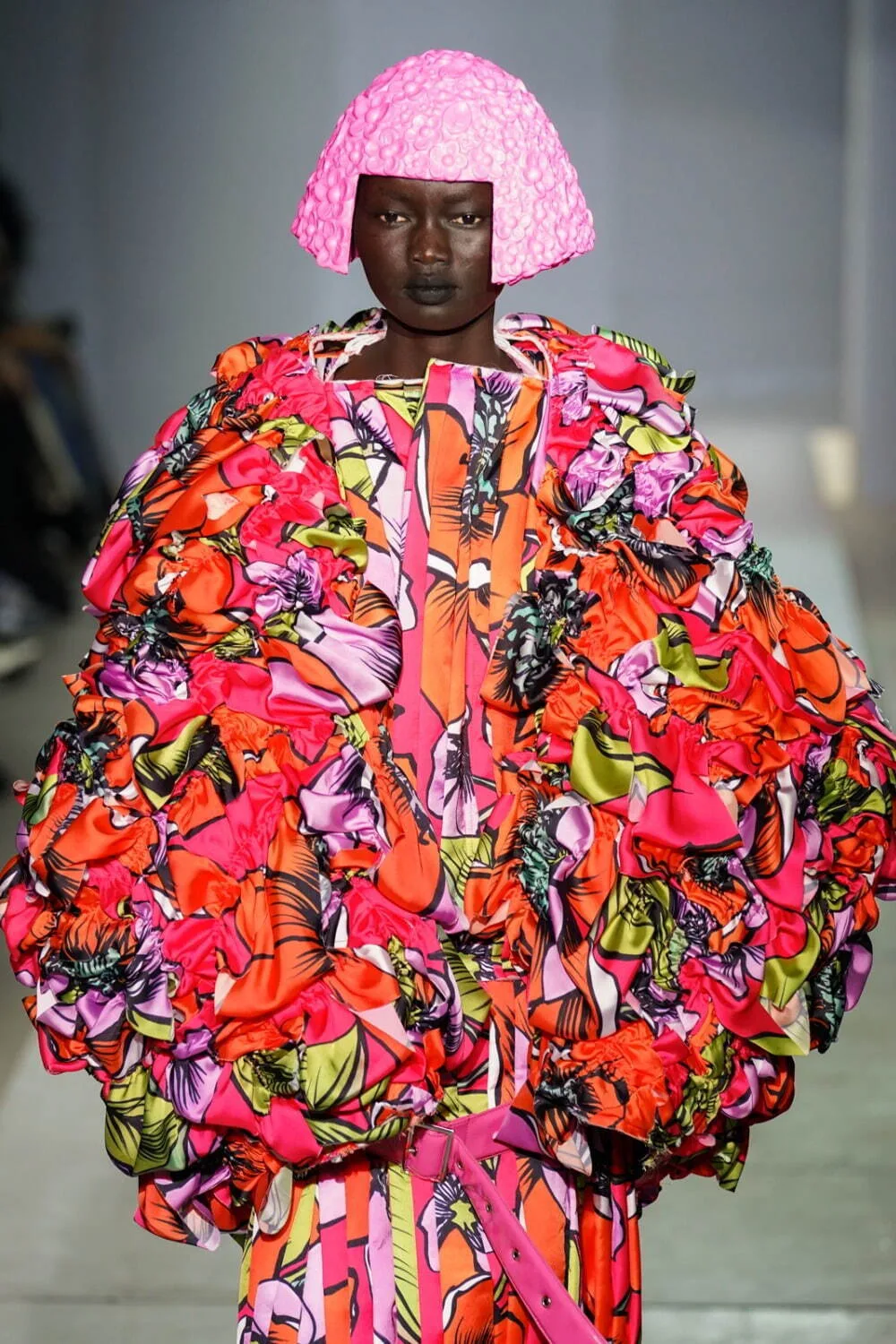 コムデギャルソン 2024年春夏 LOOK 1 / VIEW 3