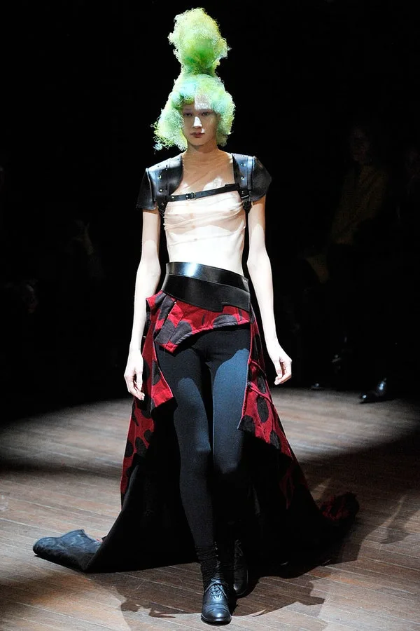 コムデギャルソン 2010春夏 LOOK 38