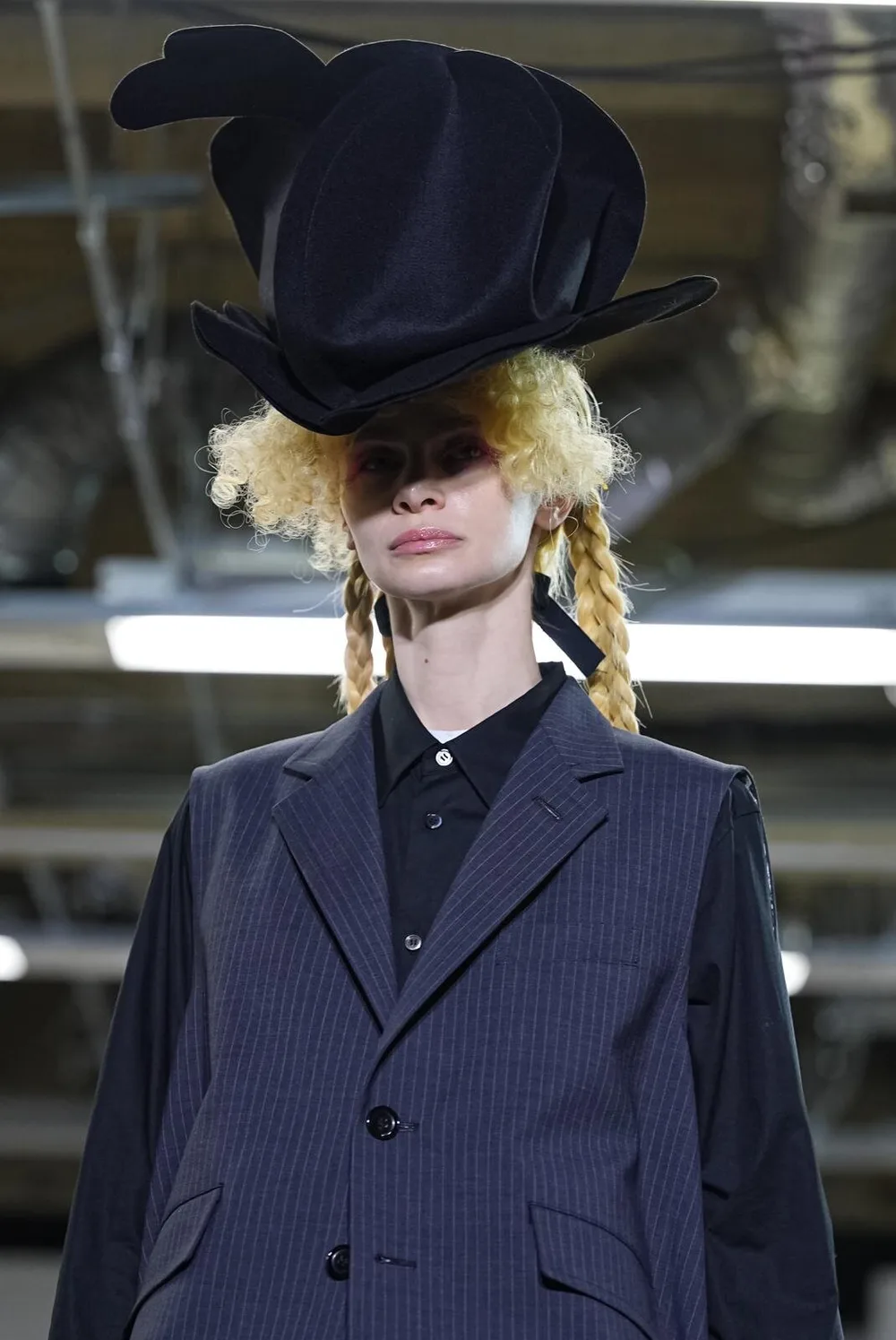 タオ 2026年秋冬 LOOK 17 / VIEW 3