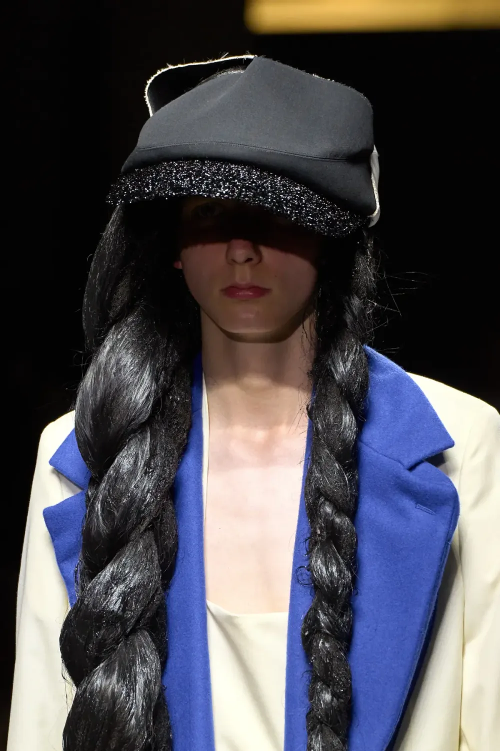 コムデギャルソンオムプリュス 2026年春夏 LOOK 19 / VIEW 2