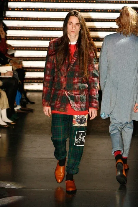 コムデギャルソンオムプリュス 2008秋冬 LOOK 19