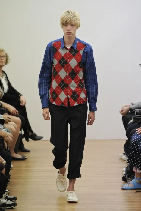 SHIRT 2010 SSの同シーズン掲載写真。