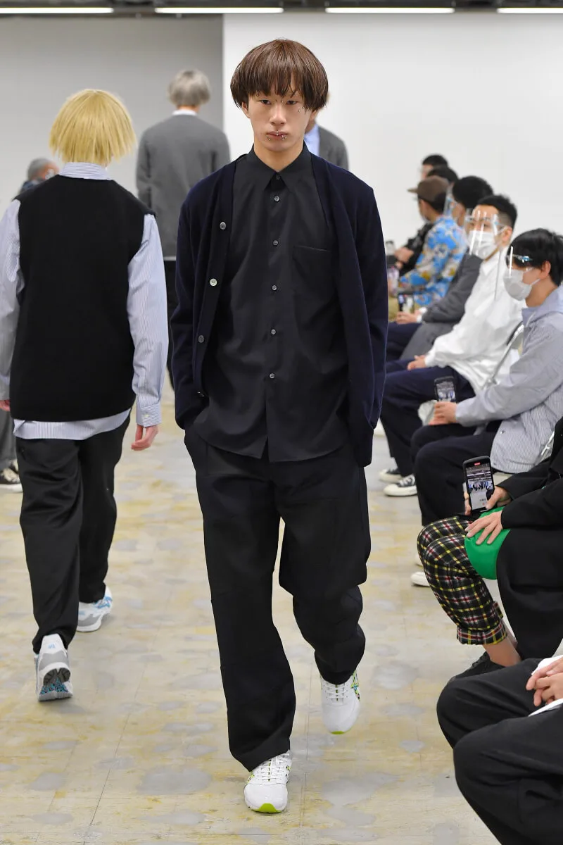 コムデギャルソンシャツ 2021年秋冬 LOOK 34