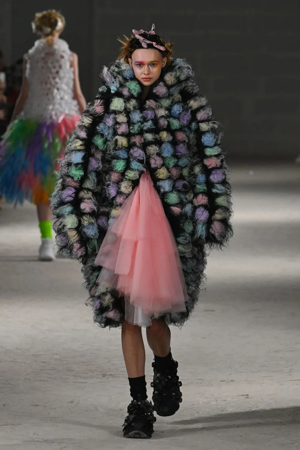 ノワールケイニノミヤ 2024年秋冬 LOOK 7