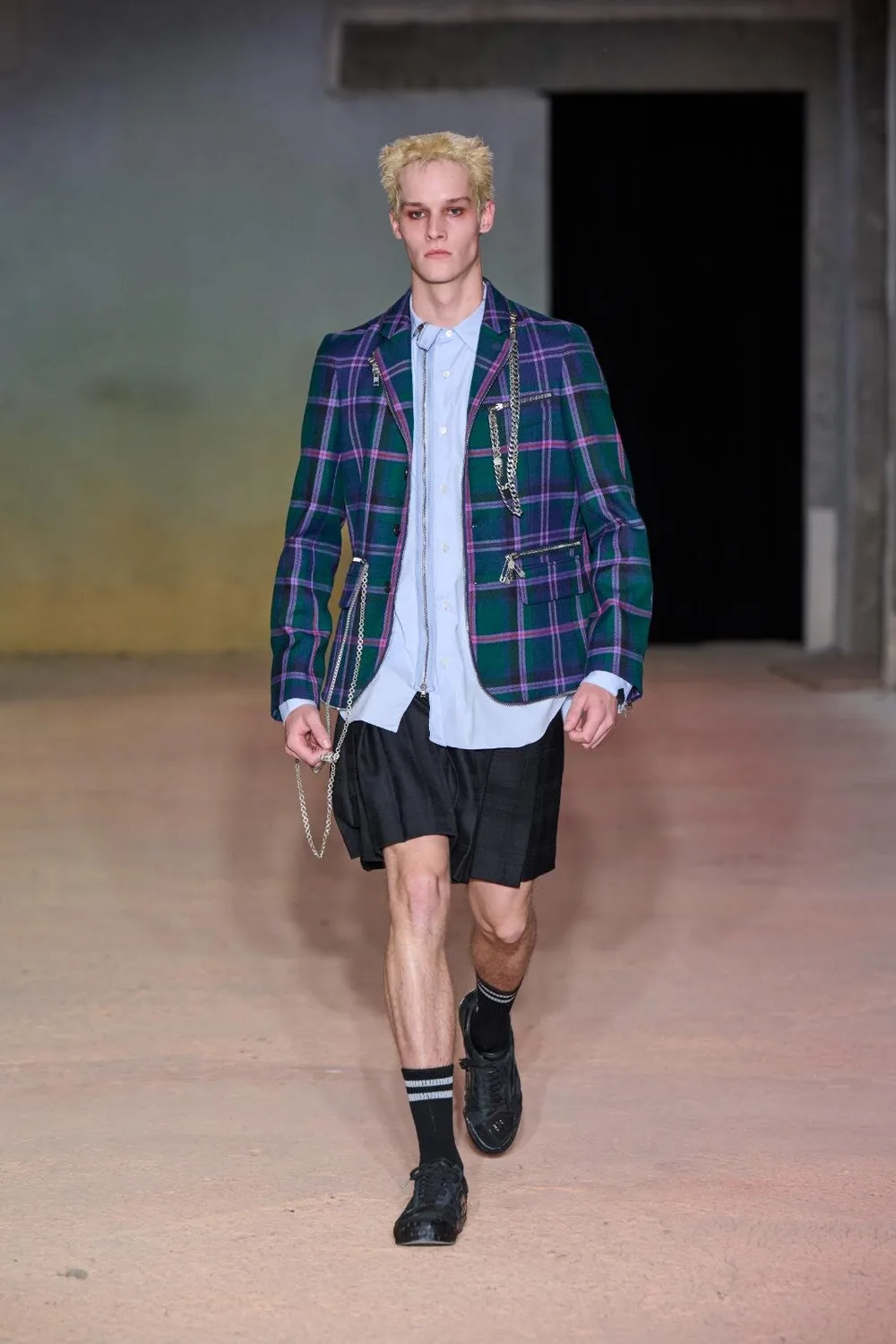 ディーエスエムケイニノミヤ 2027年春夏 LOOK 5