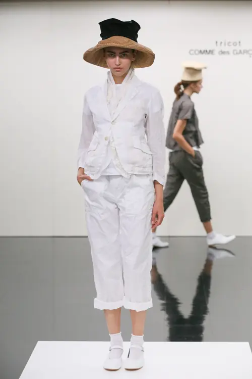 トリコ・コムデギャルソン 2015年春夏 LOOK 28