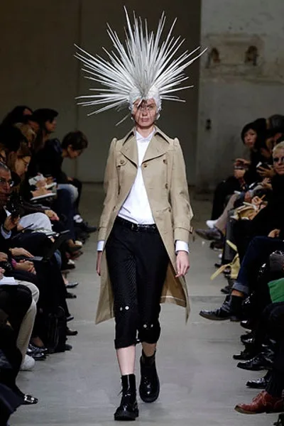 JUNYA WATANABE 2006 SSの同シーズン掲載写真。
