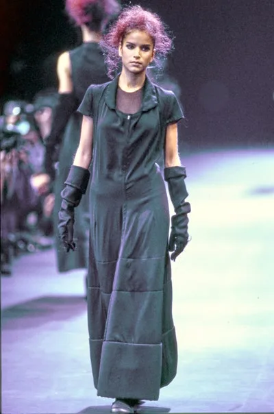 コムデギャルソン 1992秋冬 LOOK 15