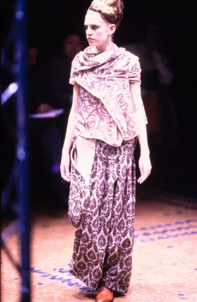 コムデギャルソン 1996秋冬 LOOK 11