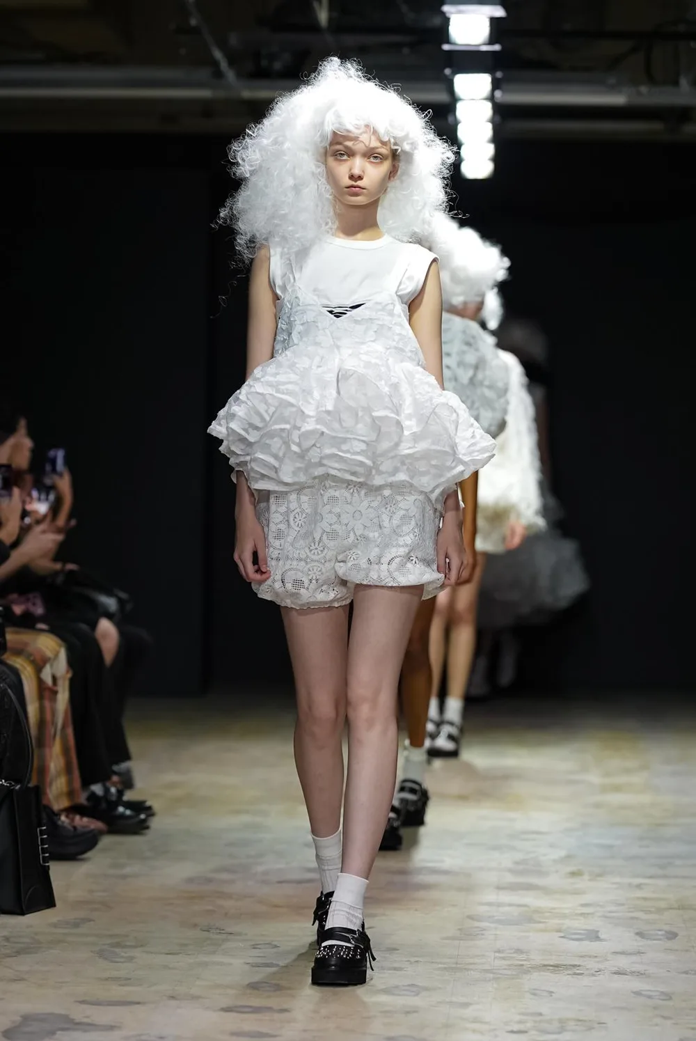 タオ 2027年春夏 LOOK 29