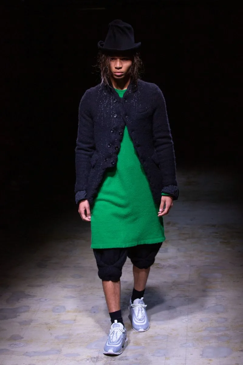 コムデギャルソンオムプリュス 2022年秋冬 LOOK 10