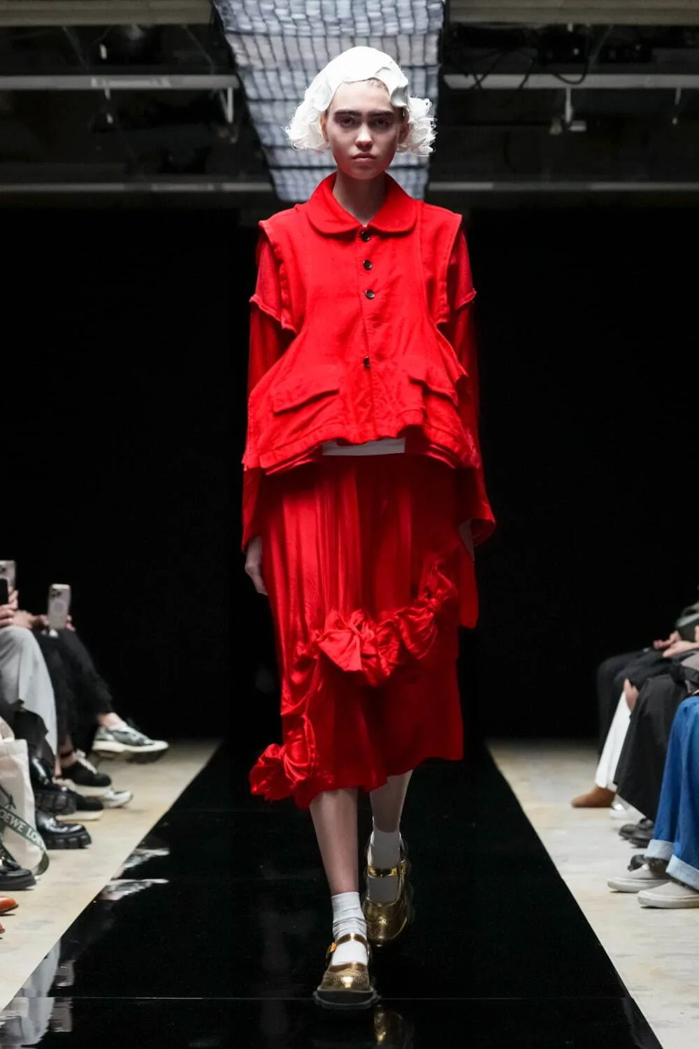 タオ 2025年秋冬 LOOK 14