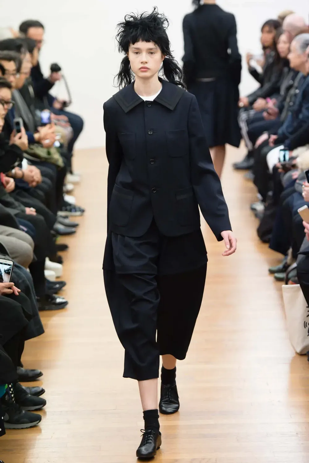 コムデギャルソン コムデギャルソン 2015年秋冬 LOOK 28