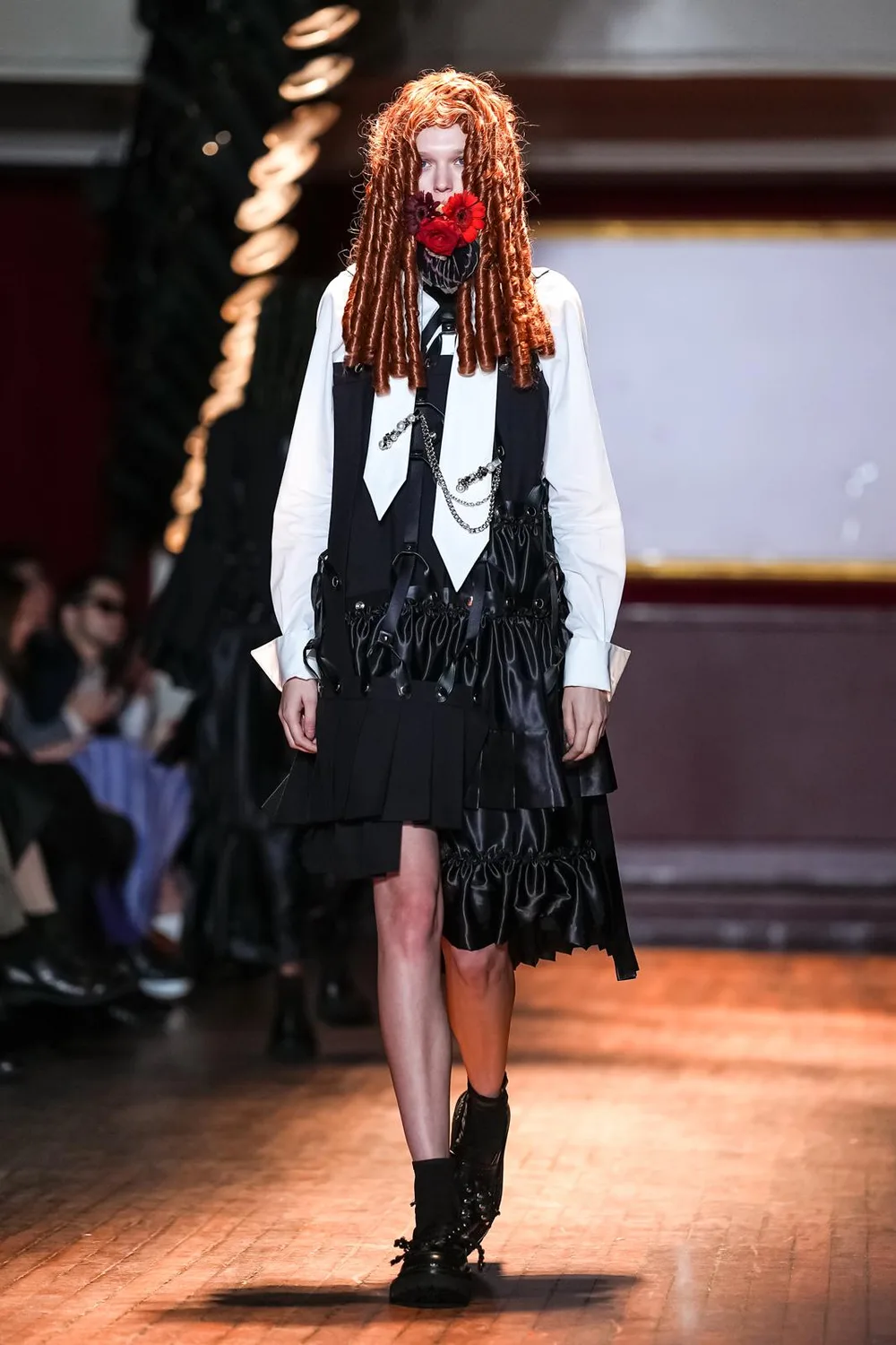 ノワールケイニノミヤ 2027年春夏 LOOK 15