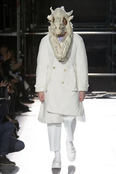 コムデギャルソンオムプリュス 2018秋冬 LOOK 29