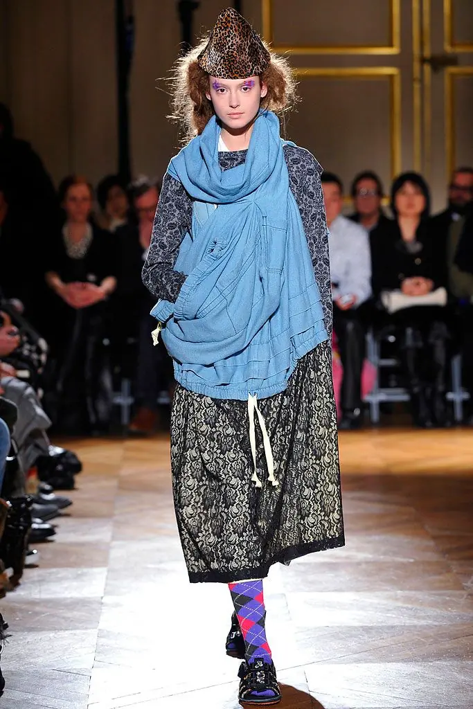 t a o 2010年秋冬コレクション LOOK 1