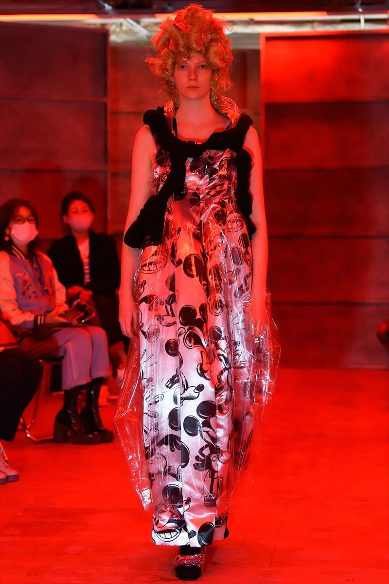 コムデギャルソン 2021春夏 LOOK 17