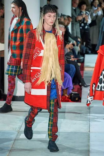 コムデギャルソンオムプリュス 2020秋冬 LOOK 32