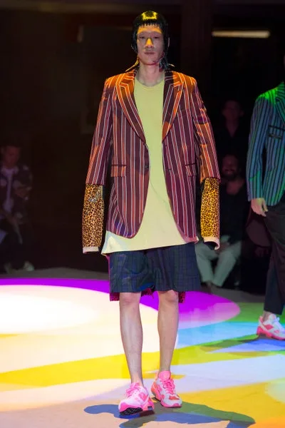 コムデギャルソンオムプリュス 2018春夏 LOOK 19